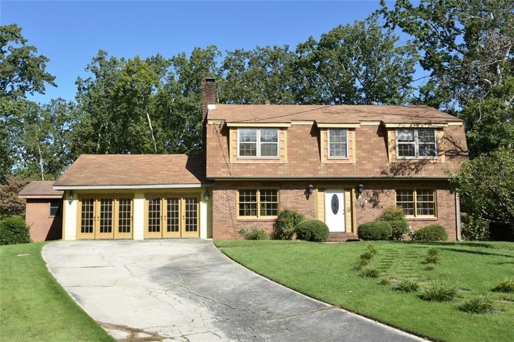4 bedroom, 2,268 sq ft single family residence sold at 5116 Ashmont Court, Atlanta, GA 30338