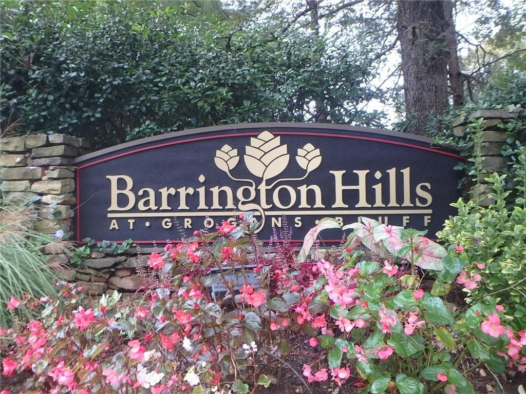 520 Barrington Hills Drive 520, Sandy Springs, GA 30350 — most recent listing photo