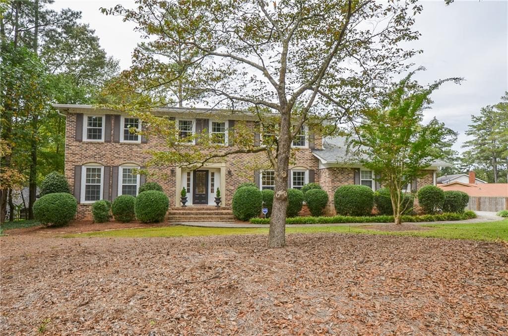 4201 Fairgreen Drive, Marietta, GA 30068 — most recent listing photo