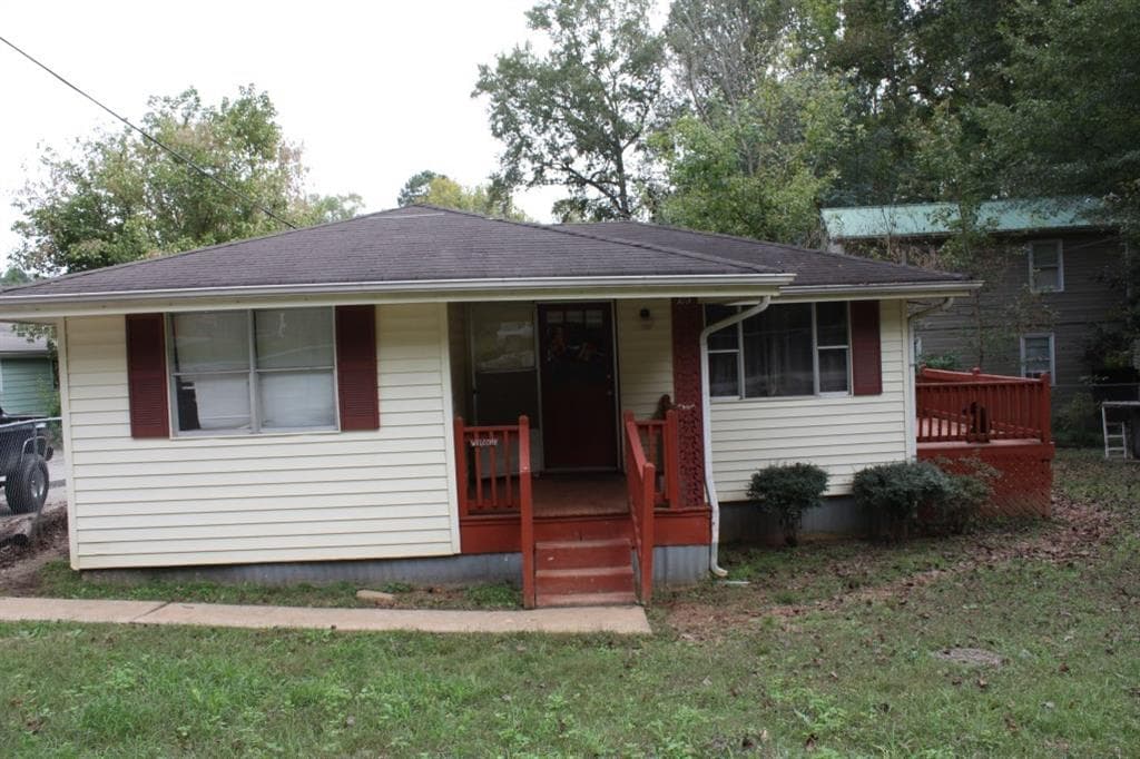 135 Elizabeth Street, Jasper, GA 30143 — most recent listing photo