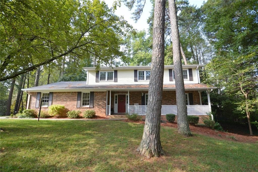 3522 Stratfield Drive, Brookhaven, GA 30319 — most recent listing photo