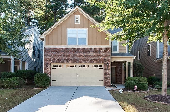 4 bedroom, 1,848 sq ft single family residence sold at 918 SILVER LAKE Drive, Acworth, GA 30102