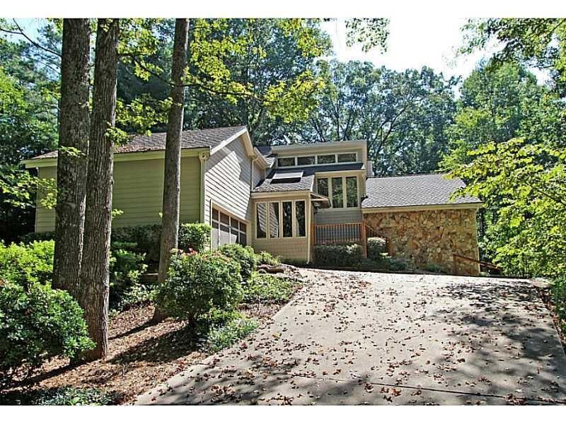 7335 Brandon Mill Road, Sandy Springs, GA 30328 — most recent listing photo