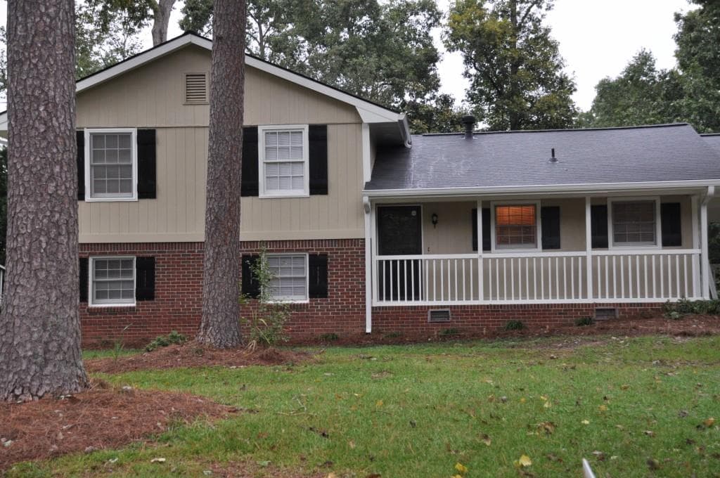 1879 Oakland Pointe Street, Lawrenceville, GA 30044 — most recent listing photo