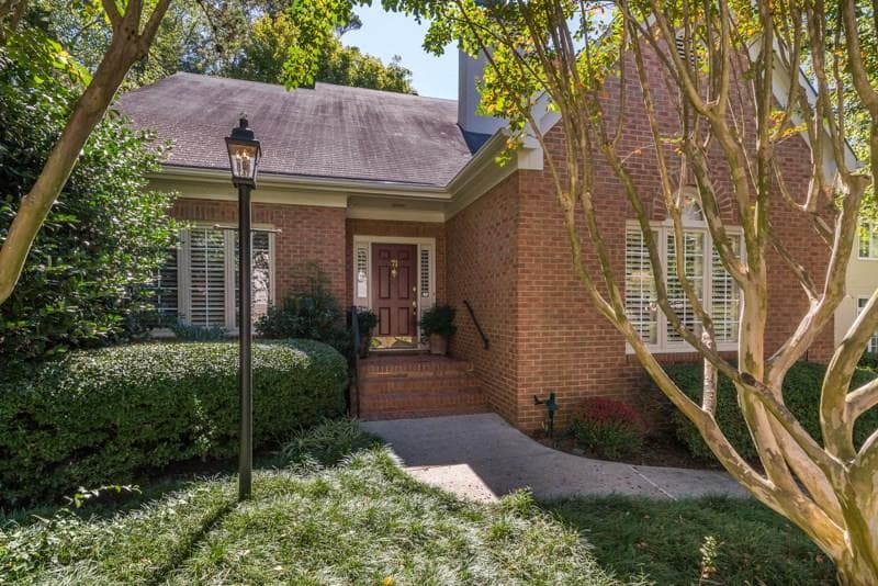 3 bedroom townhouse sold at 71 Paces West Court, Atlanta, GA 30327
