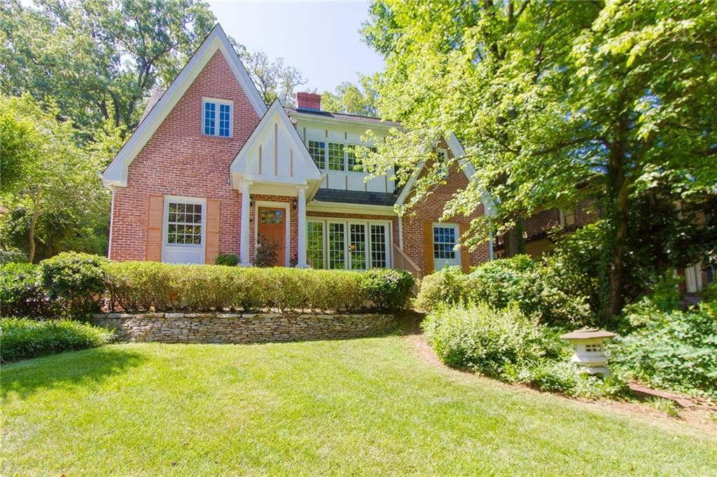 3 bedroom single family residence sold at 607 E Morningside Drive, Atlanta, GA 30324