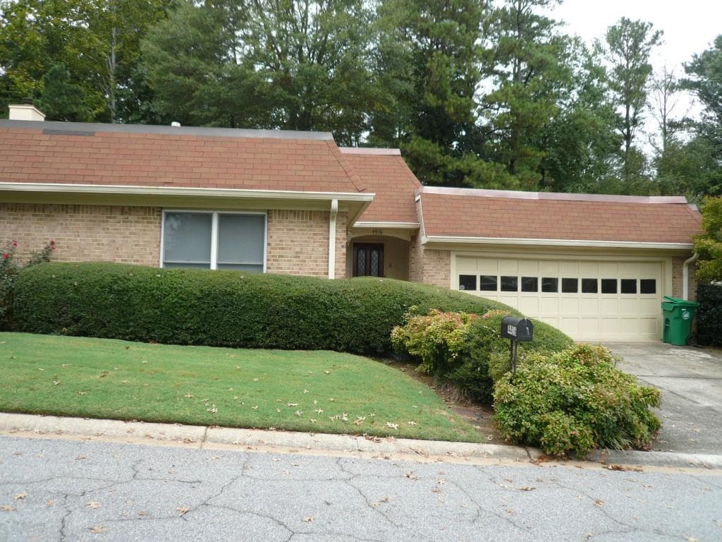 3 bedroom, 2,310 sq ft single family residence sold at 4416 Village Oaks Trail, Atlanta, GA 30338