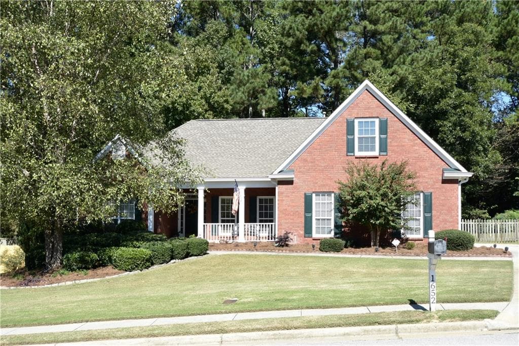4 bedroom, 3,023 sq ft single family residence sold at 1652 Taylor Oaks Ridge, Lawrenceville, GA 30043