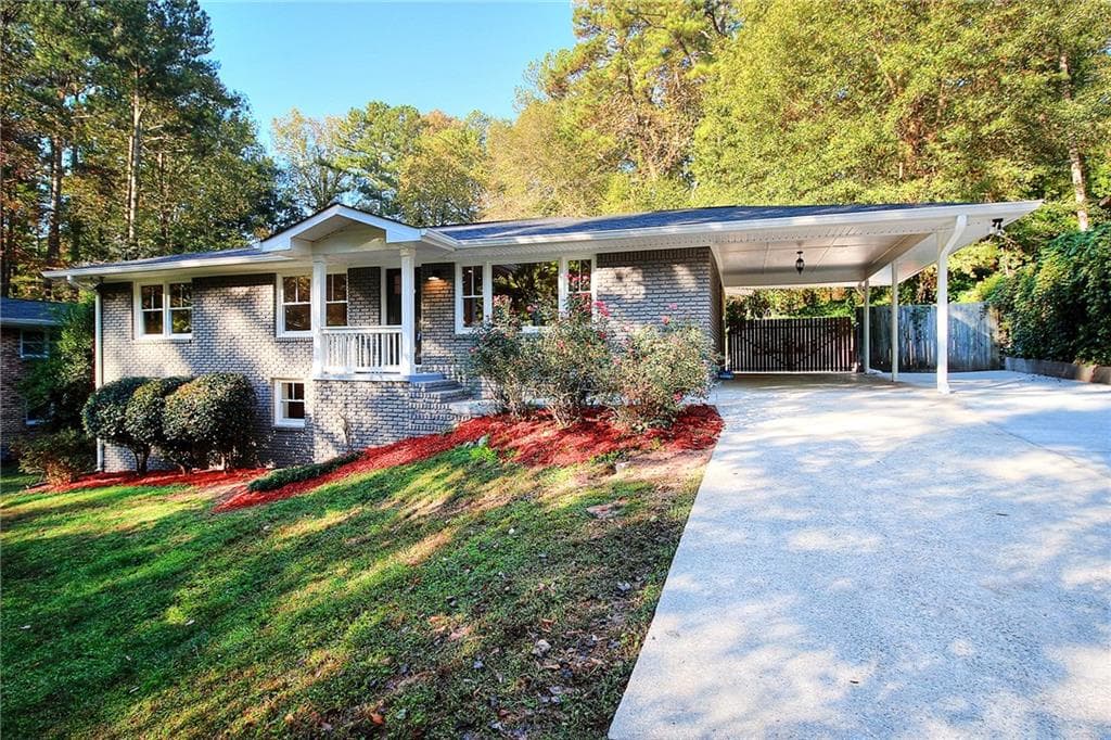 4 bedroom, 1,730 sq ft single family residence sold at 3532 Lee Street, Smyrna, GA 30080