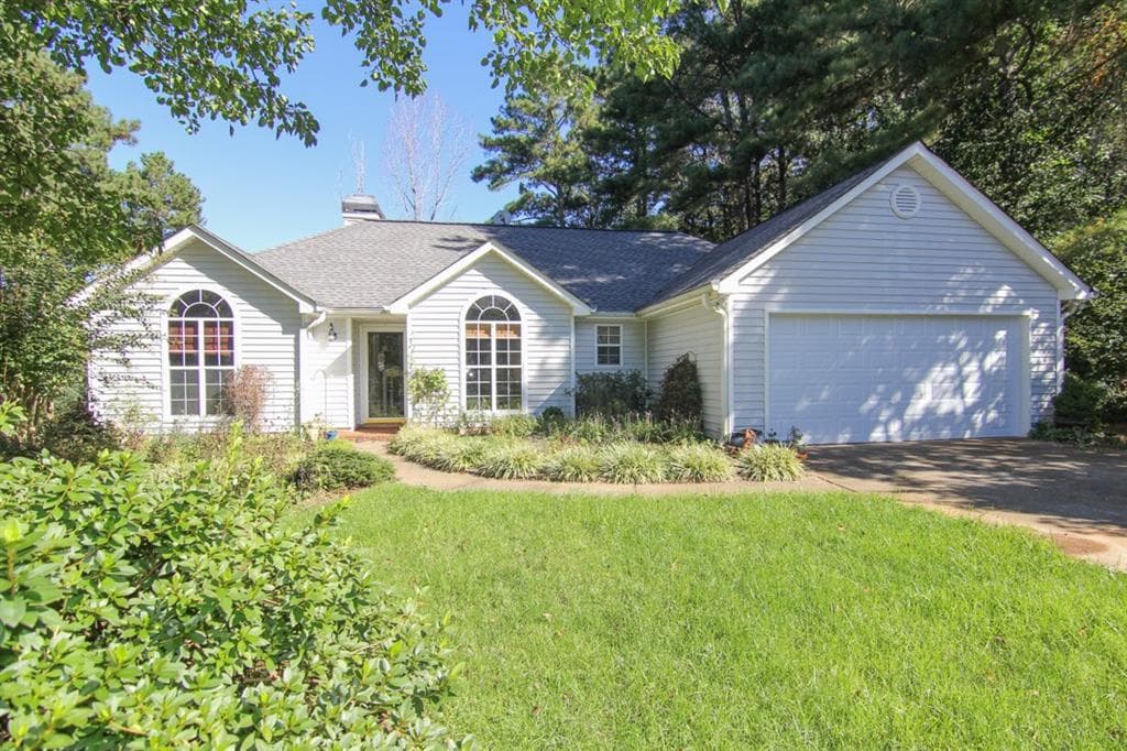 1995 Emerald Drive, Cumming, GA 30040 — most recent listing photo