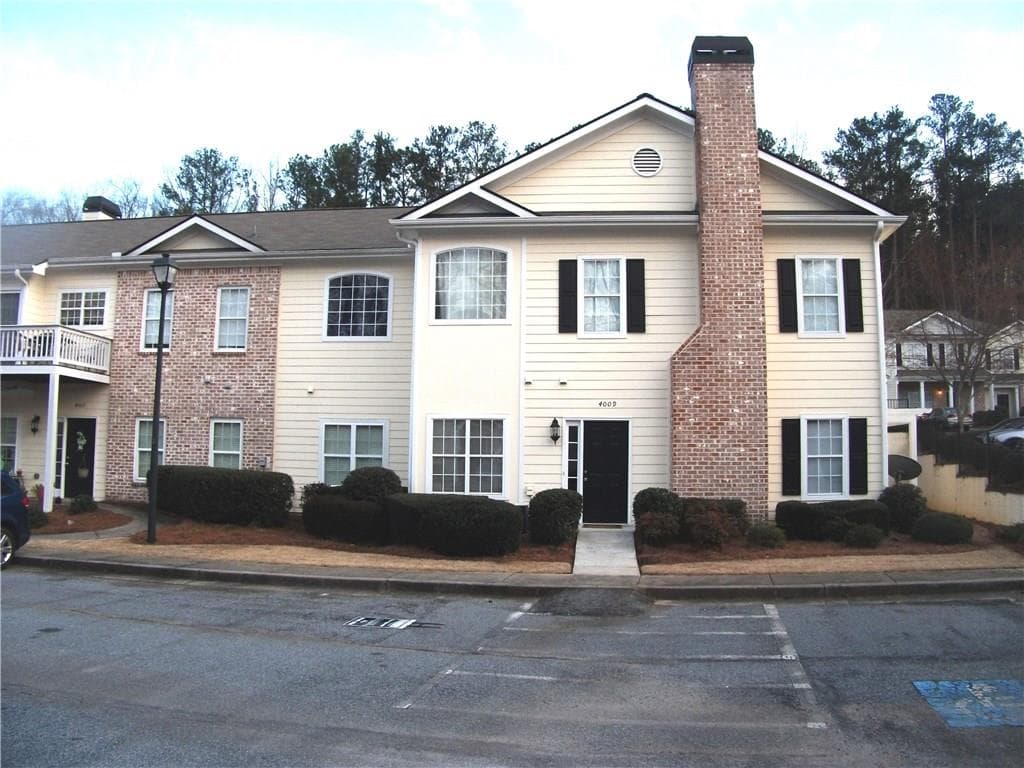 4009 Steeplechase Drive, Alpharetta, GA 30004 — most recent listing photo