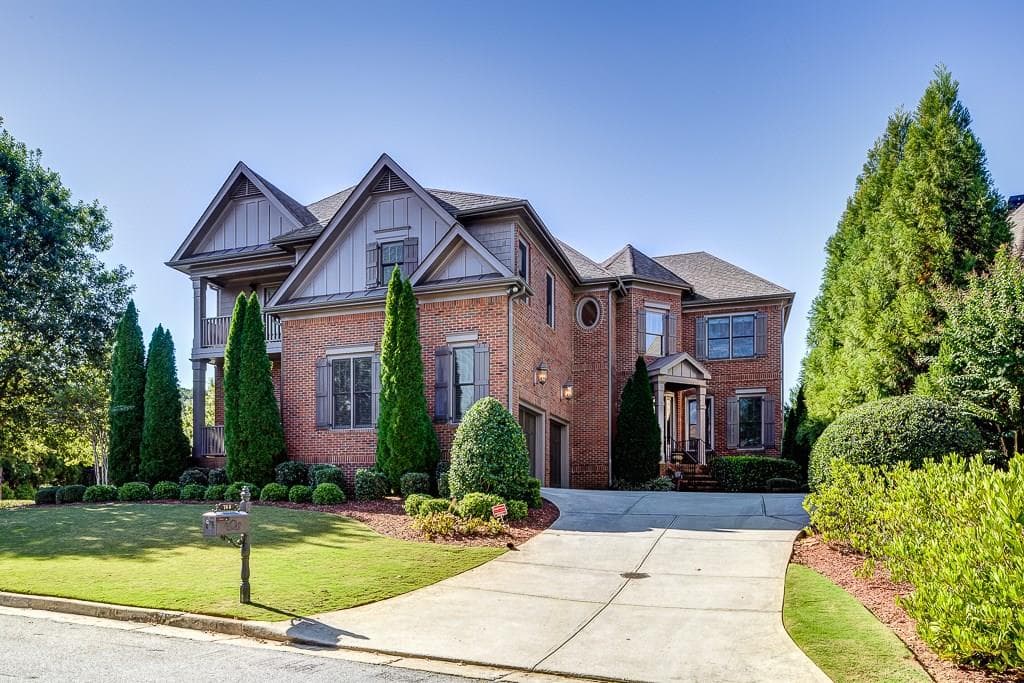 784 Stratford Court, Sandy Springs, GA 30350 — most recent listing photo