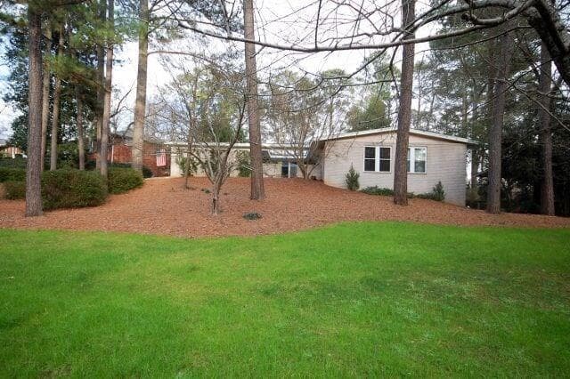 725 Edgewater Trail, Sandy Springs, GA 30328 — most recent listing photo