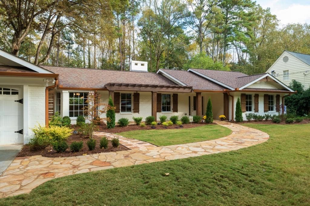4 bedroom, 3,028 sq ft single family residence sold at 3192 Rockingham Drive, Atlanta, GA 30327