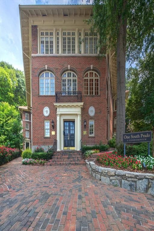 1 bedroom condominium sold at 1 S Prado 19, Atlanta, GA 30309