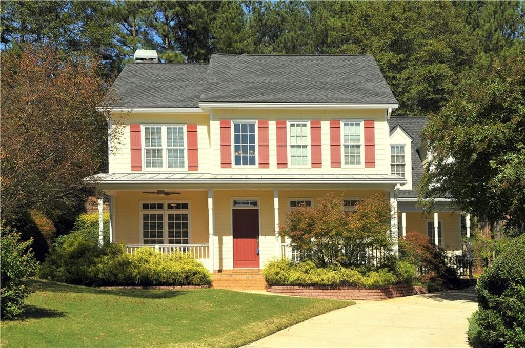 4 bedroom, 1,921 sq ft single family residence sold at 3335 Alden Place Drive, Brookhaven, GA 30319