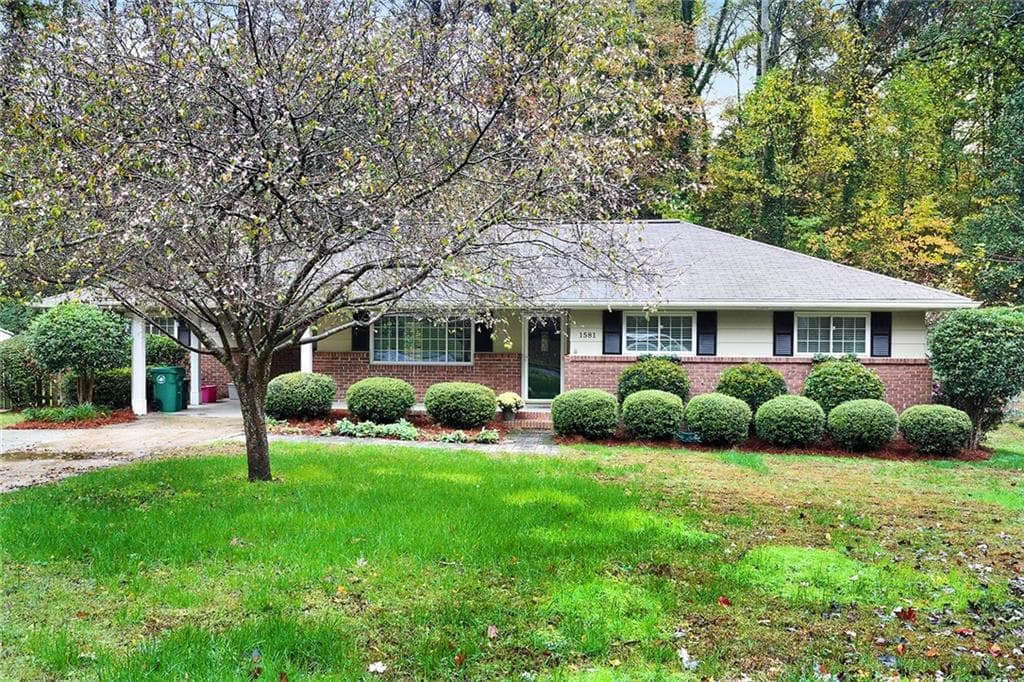 1581 Moncrief Circle, Decatur, GA 30033 — most recent listing photo