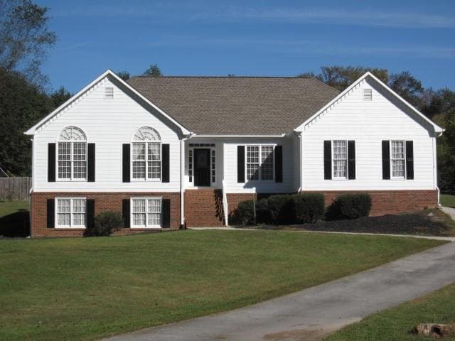 1485 Barclay Drive, Lawrenceville, GA 30043 — most recent listing photo