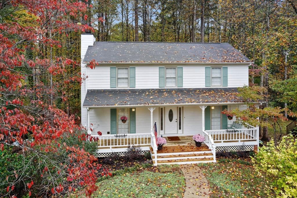 415 Spruce Court, Alpharetta, GA 30004 — most recent listing photo