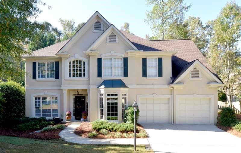 4 bedroom, 2,801 sq ft single family residence sold at 330 Whitley Park Drive, Atlanta, GA 30350