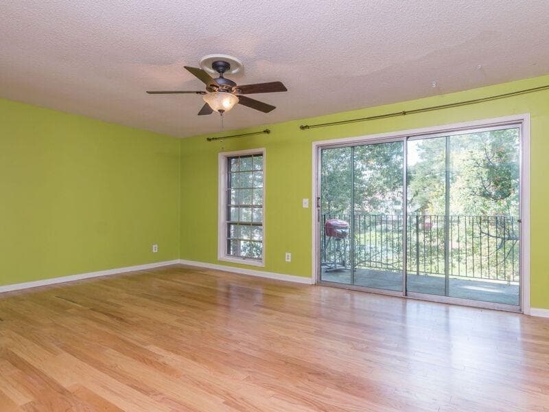 2 bedroom, 1,253 sq ft condominium sold at 6851 Roswell Road H36, Atlanta, GA 30328