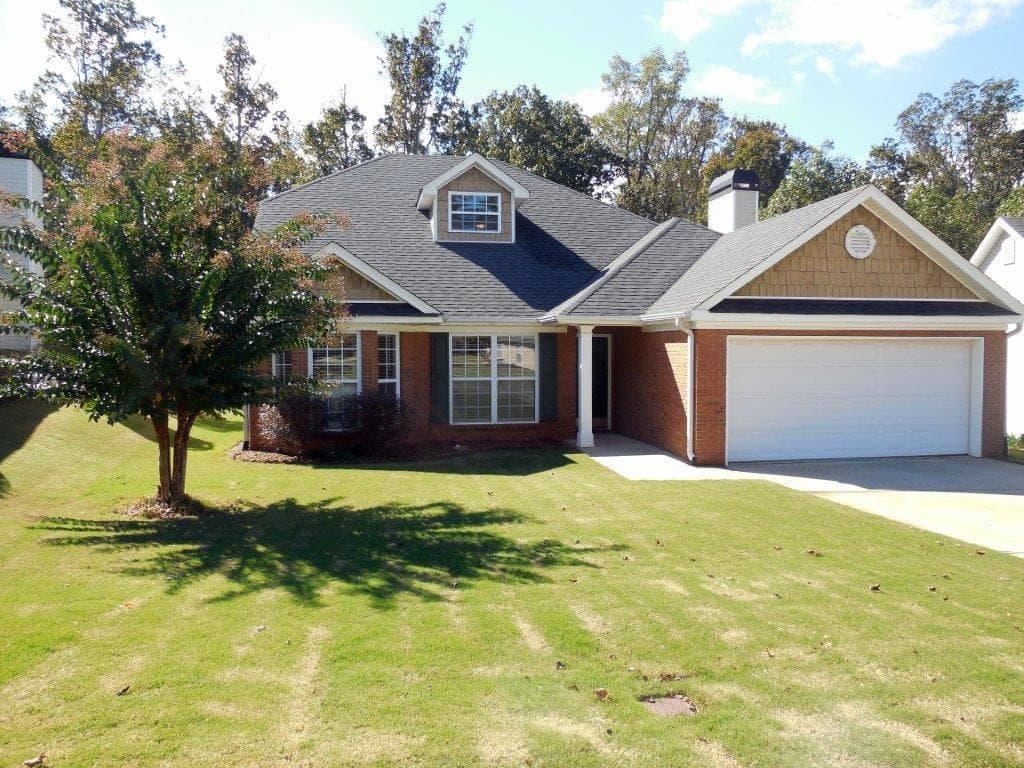 4 bedroom, 2,560 sq ft single family residence sold at 2028 Wildcat Cliffs Lane, Lawrenceville, GA 30043
