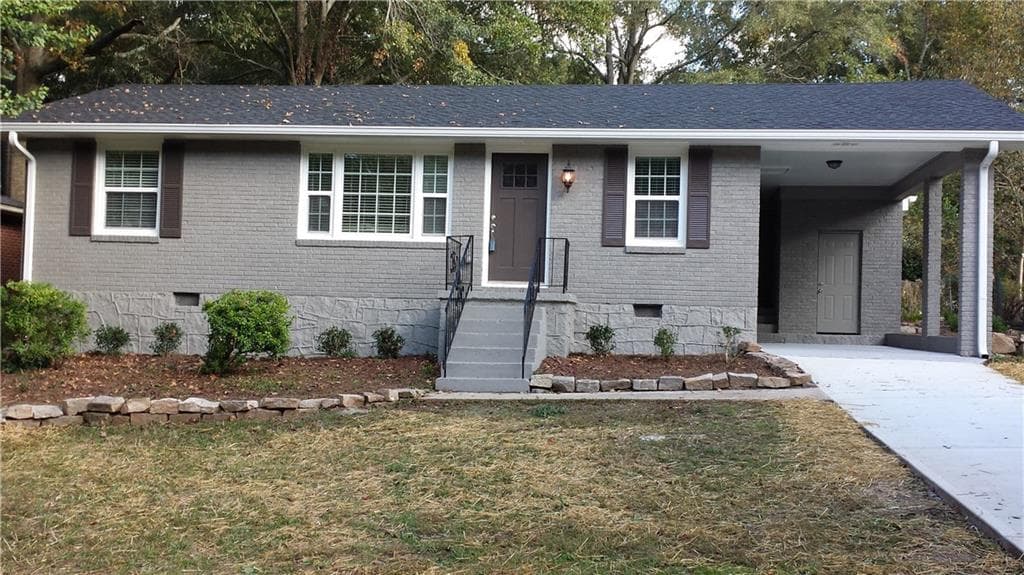 3 bedroom, 1,629 sq ft single family residence sold at 2445 Woodridge Drive, Decatur, GA 30033