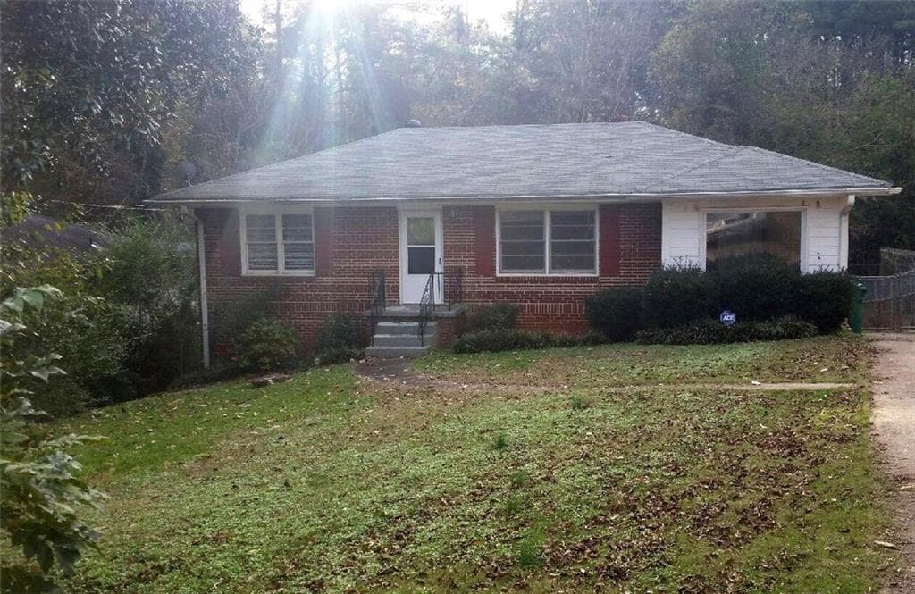 2075 Cherry Lane, Decatur, GA 30032 — most recent listing photo
