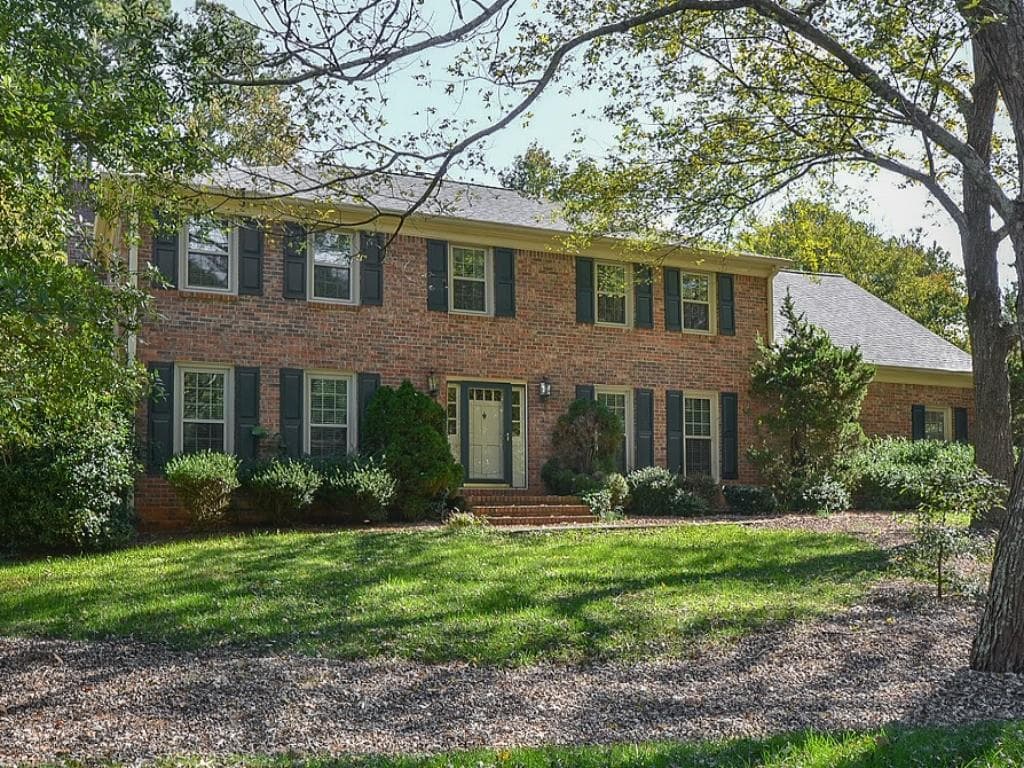 730 W Hembree Crossing, Roswell, GA 30076 — most recent listing photo