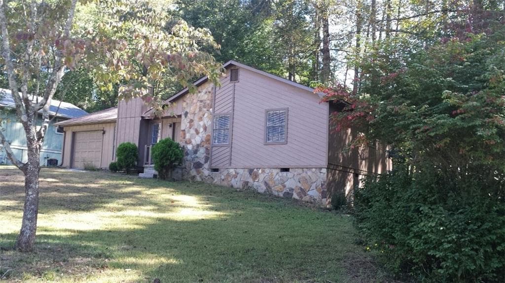 3828 Burnt Leaf Lane, Snellville, GA 30039 — most recent listing photo