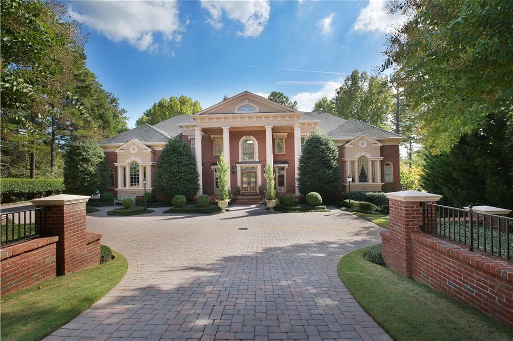 1002 Cherbury Lane, Alpharetta, GA 30022 — most recent listing photo
