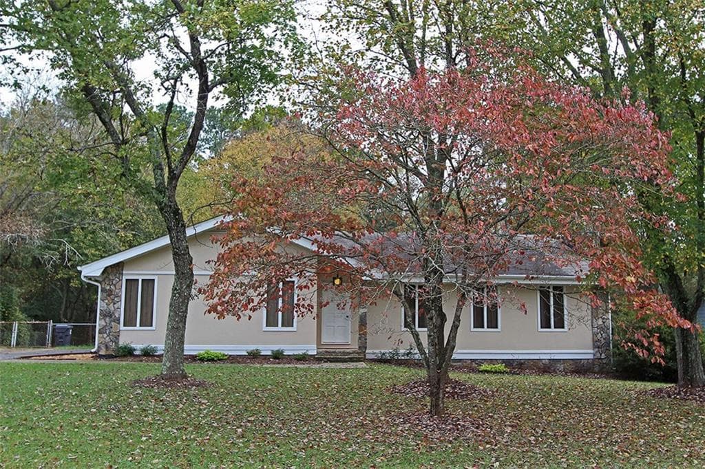 4 bedroom, 2,186 sq ft single family residence sold at 4490 Nantucket Drive, Lilburn, GA 30047