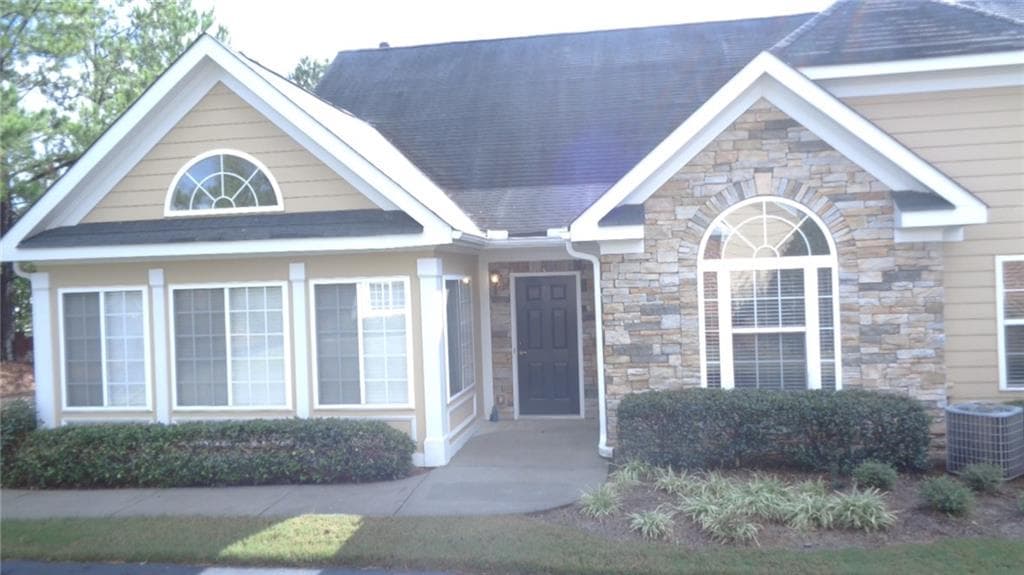 3704 Village Lane 3704, Roswell, GA 30075 — most recent listing photo