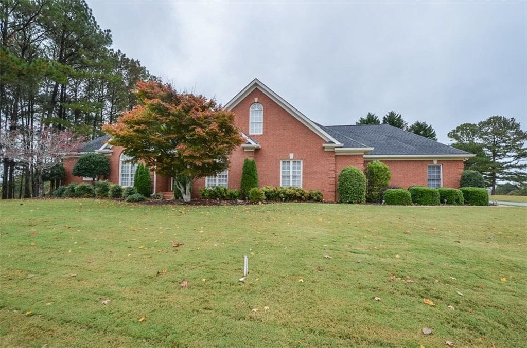 5 bedroom single family residence sold at 5001 Winding Hills, Woodstock, GA 30189