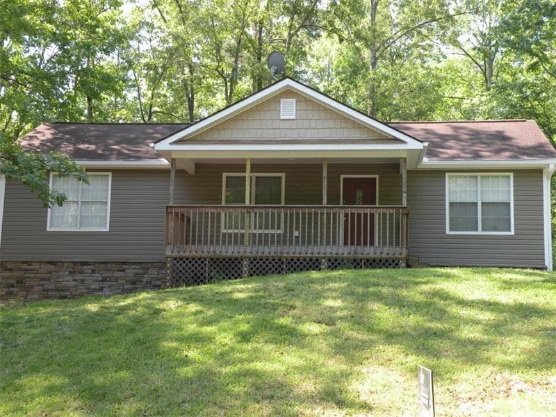 7607 Beachwood Drive, Murrayville, GA 30564 — most recent listing photo