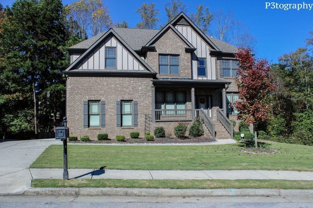 5 bedroom, 3,329 sq ft single family residence sold at 2527 Summer Song Way, Buford, GA 30519