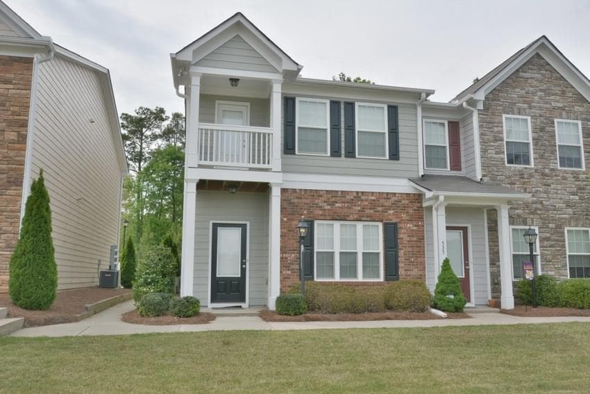 3 bedroom, 1,436 sq ft townhouse sold at 531 Pringle Drive, Suwanee, GA 30024