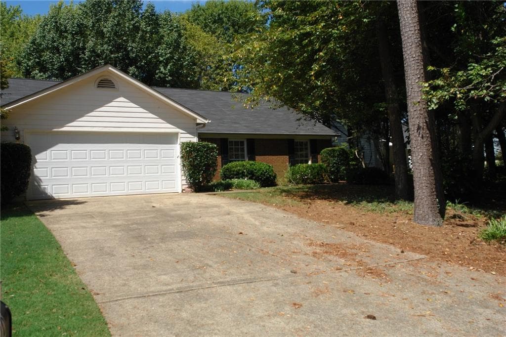11370 Ridge Hill Drive, Alpharetta, GA 30022 — most recent listing photo
