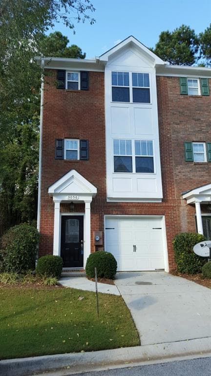3 bedroom, 1,737 sq ft townhouse sold at 3056 LAUREN PARC Road 3056, Decatur, GA 30032