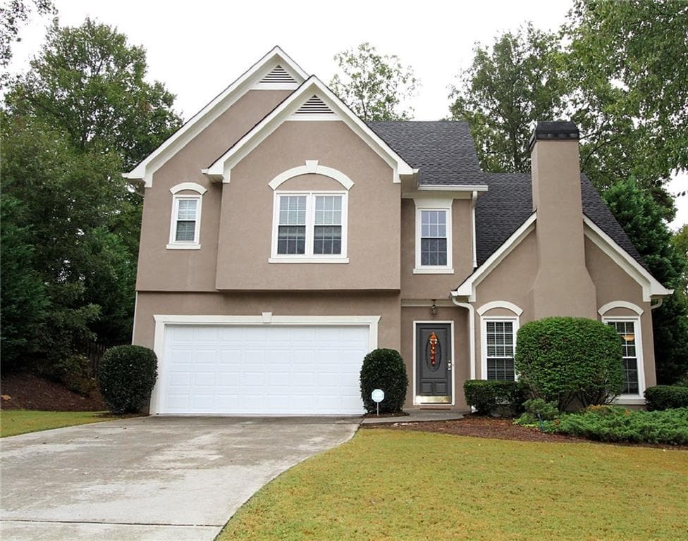 3 bedroom, 1,964 sq ft single family residence sold at 3040 Ivey Oaks Lane, Roswell, GA 30076