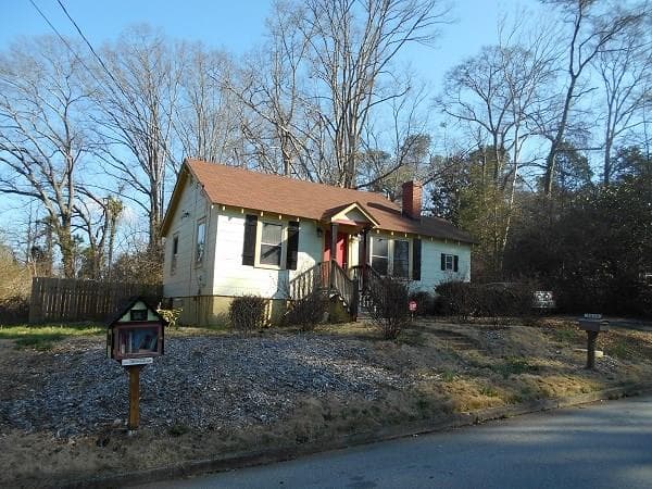 2415 Rugby Avenue, College Park, GA 30337 — most recent listing photo