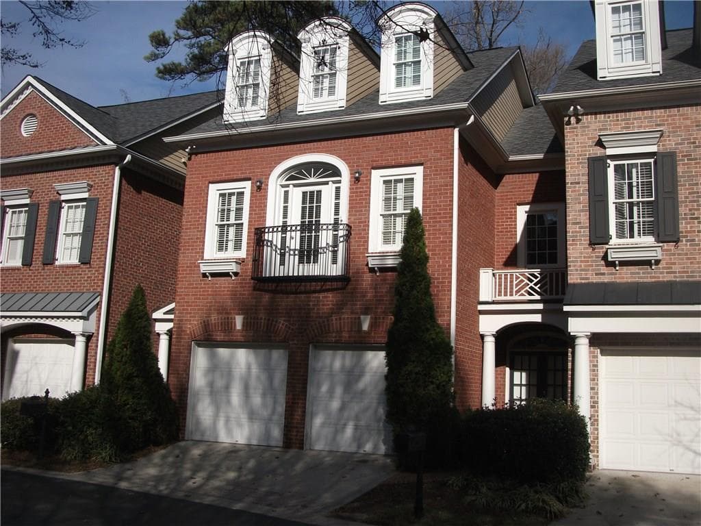 4623 IVYGATE Circle, Atlanta, GA 30339 — most recent listing photo