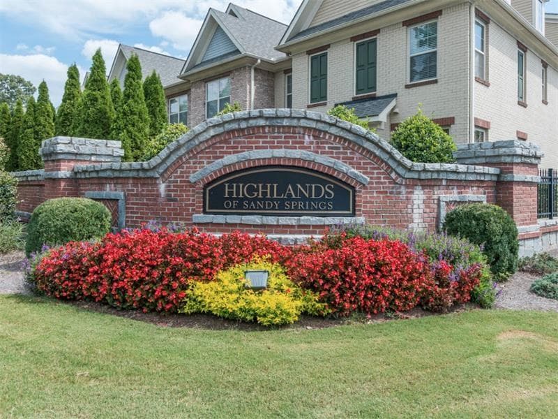 3 bedroom, 1,840 sq ft townhouse sold at 7350 Glisten Avenue 88, Atlanta, GA 30328