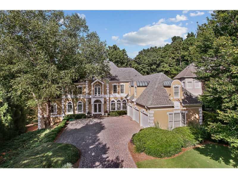 6 bedroom single family residence sold at 1135 Vintage Club Drive, Johns Creek, GA 30097