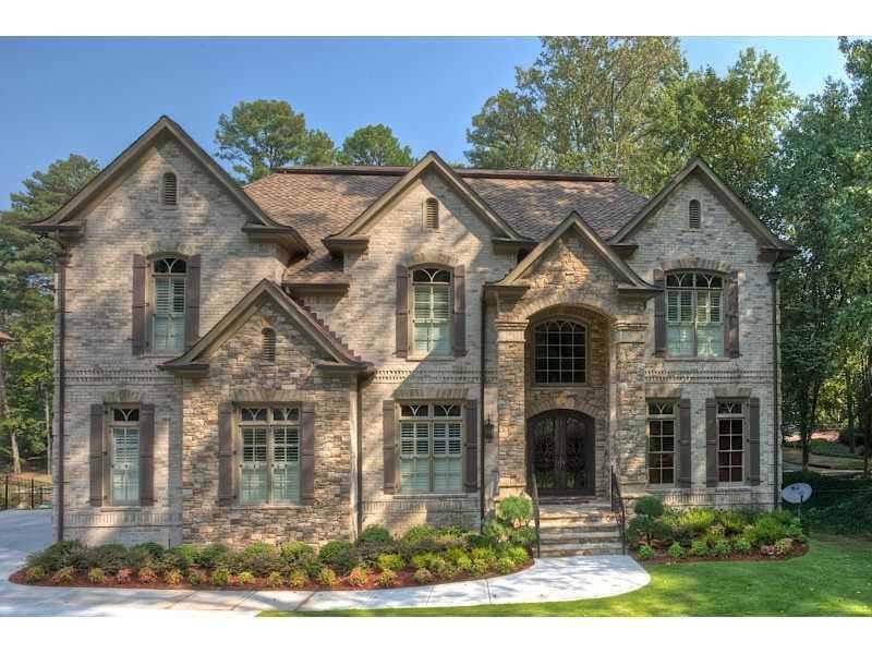 6 bedroom single family residence sold at 2710 Fairoaks Road, Decatur, GA 30033