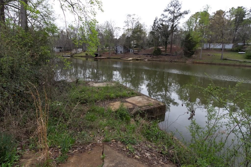 other sold at 342 Thorpe Road, Jackson, GA 30233