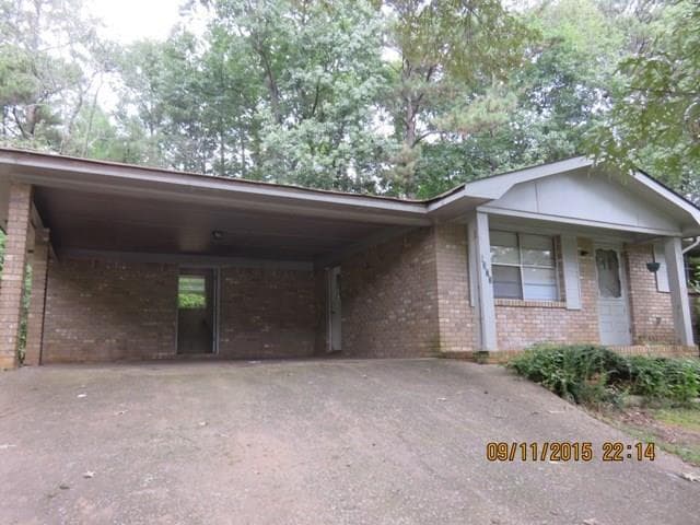 6373 S SKYLINE Drive, Douglasville, GA 30135 — most recent listing photo
