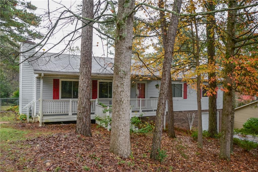 573 Rivercrest Drive, Woodstock, GA 30188 — most recent listing photo