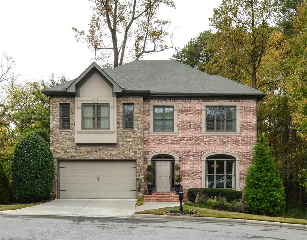1250 Brookhaven Hideaway Court, Brookhaven, GA 30319 — most recent listing photo
