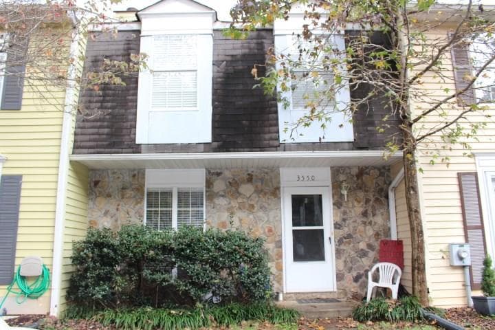 3550 Kennesaw Station Drive, Kennesaw, GA 30144 — most recent listing photo